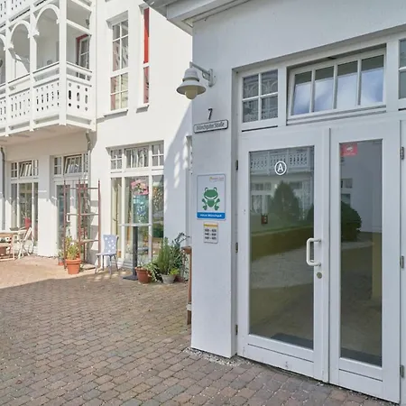 Apartment Ostseeurlaub Fuer 2 - In Mit Balkon *